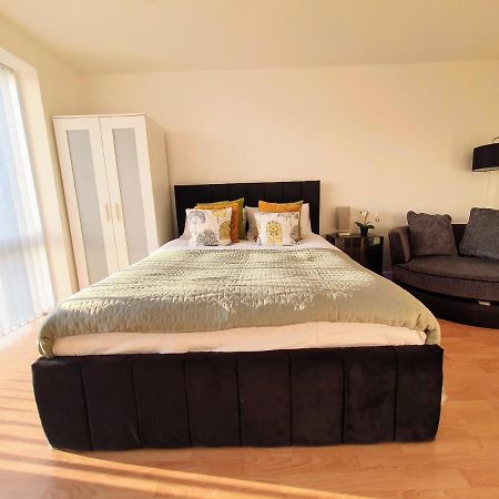 Contemporary Modern Studio Apartment - City Centre Birmingham Exterior photo